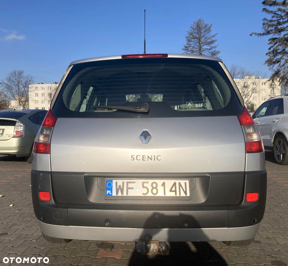 Renault Grand Scenic - 14