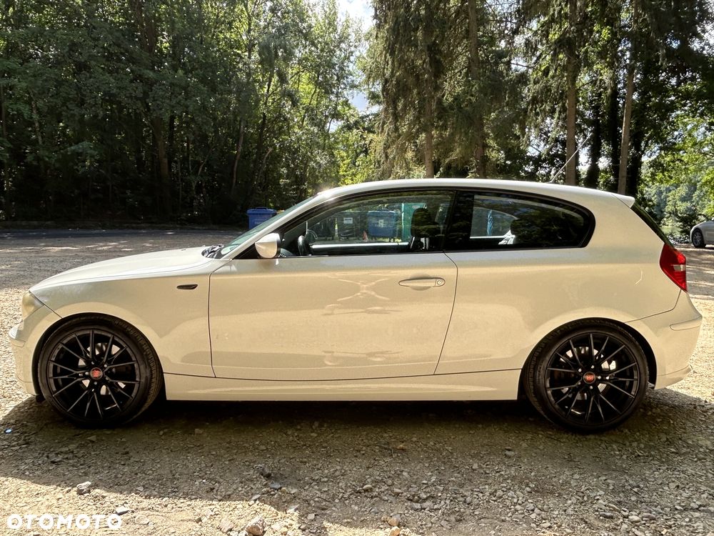 BMW Seria 1 120d - 8