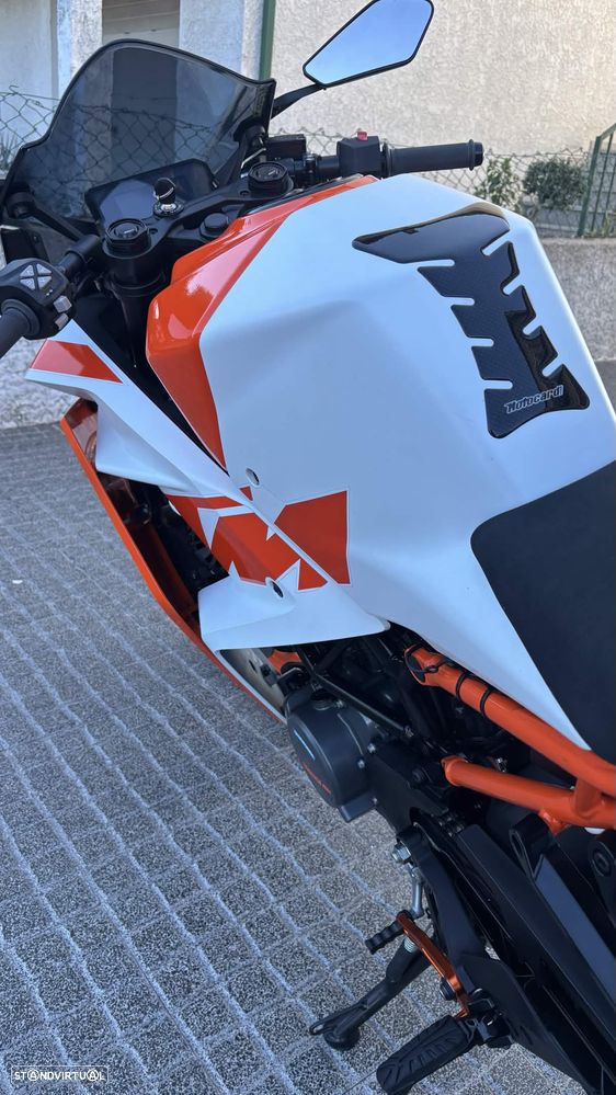 KTM 125 RC - 6