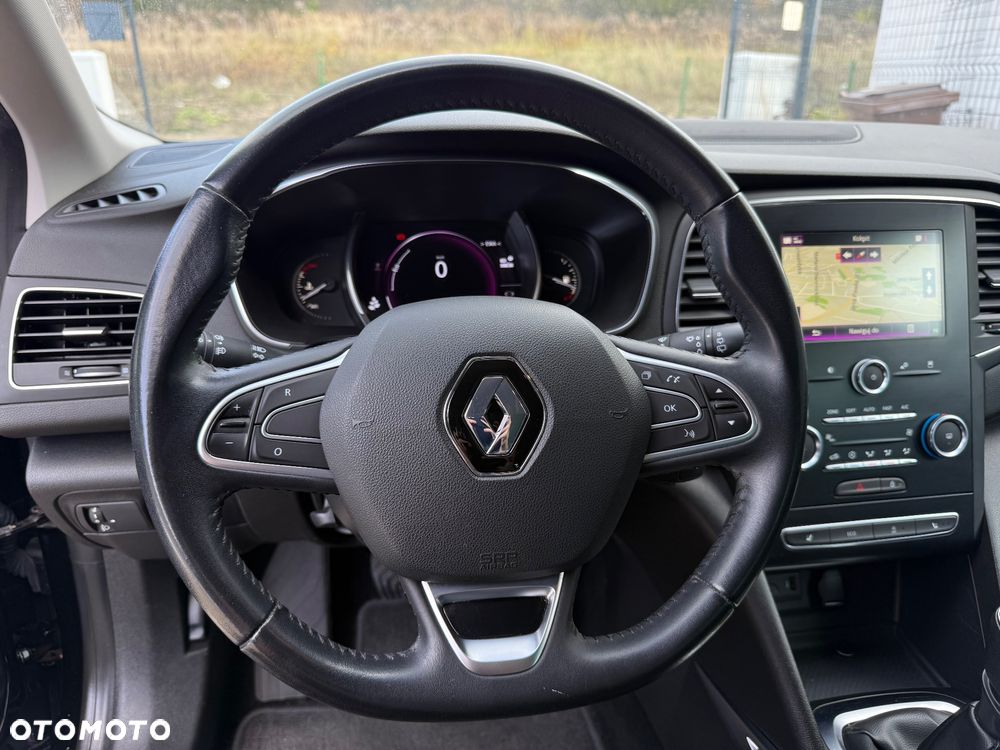 Renault Megane Grandtour TCe 140 GPF LIMITED - 23