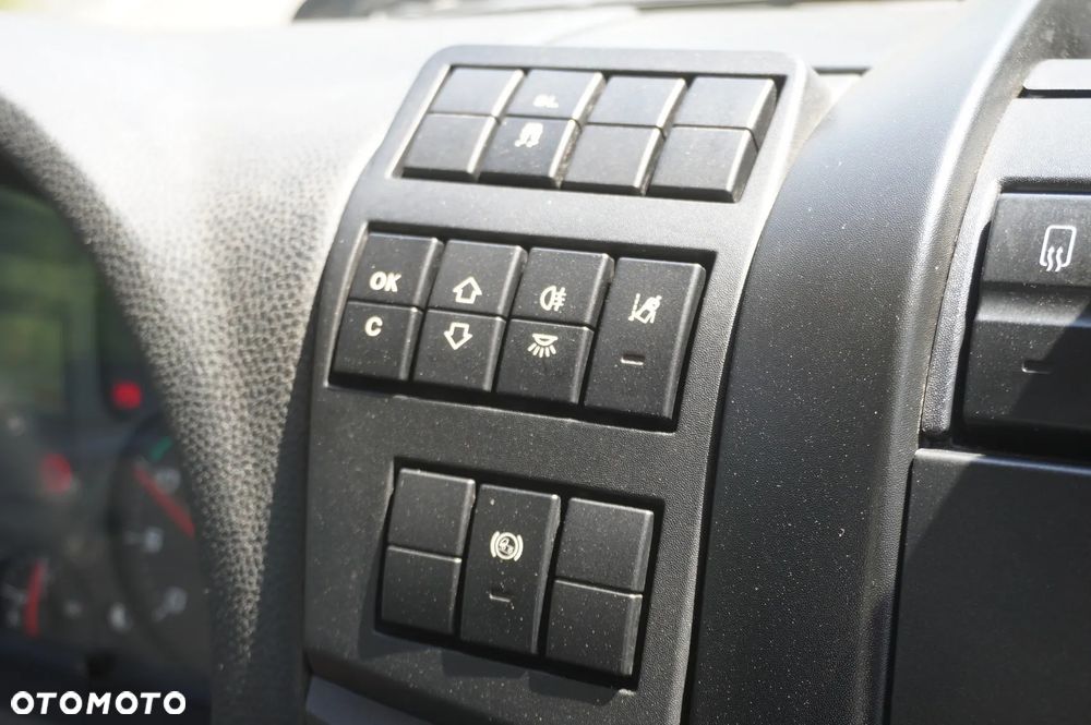 Iveco Eurocargo 190-280L / HDS Fassi F135A / 8 m / udźwig 5580 kg - 21