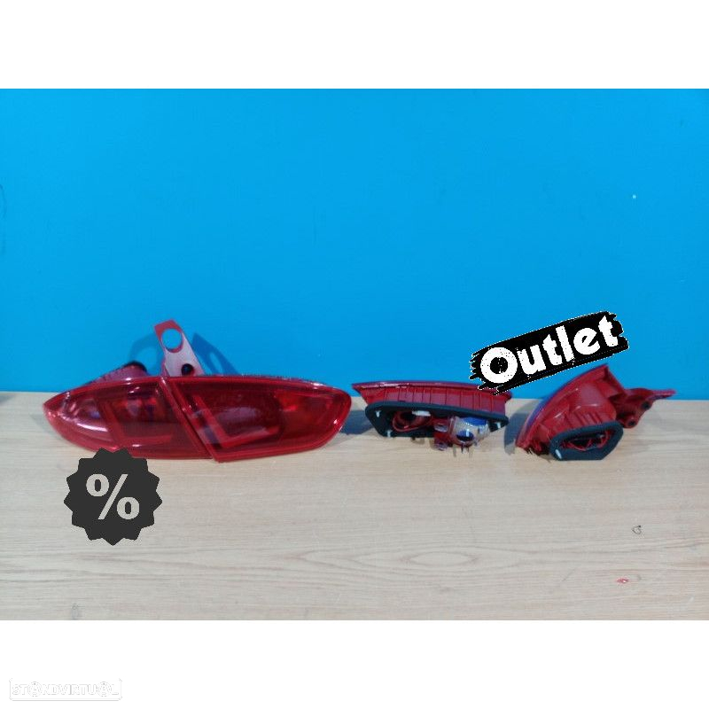 R148336C4 FAROLINS TRASEIROS PARA SEAT LEON 1P 09-12 LIGHT BAR VERMELHO FUMADO - 3