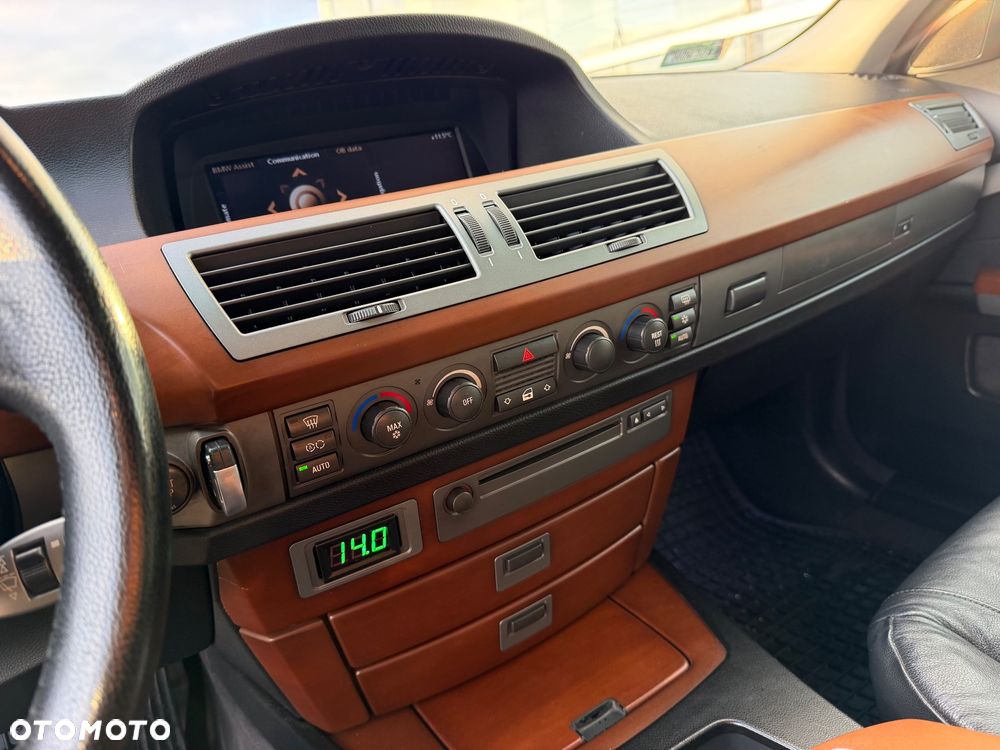 BMW Seria 7 730d - 22