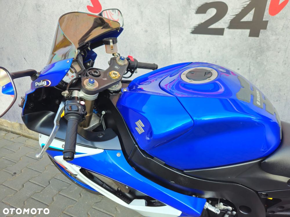 Suzuki GSX-R - 13
