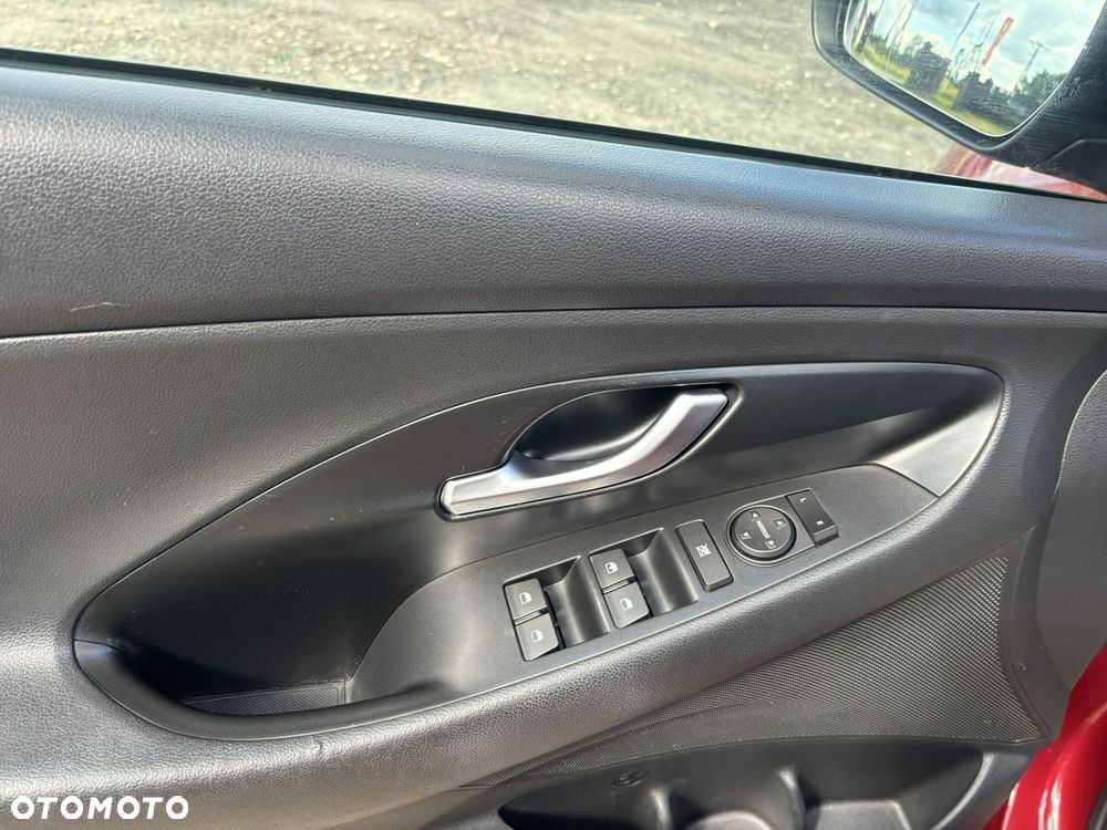 Hyundai i30 - 17