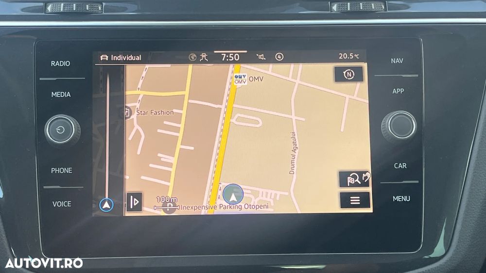 Volkswagen Tiguan 2.0 TDI 4Mot DSG Elegance - 20