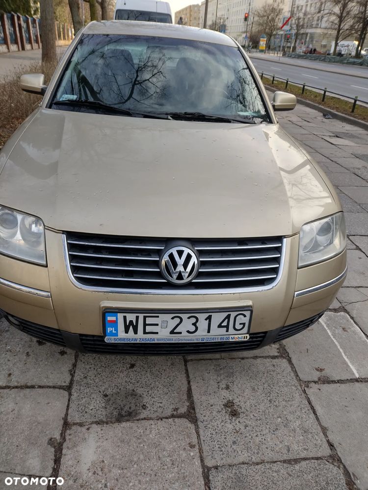 Volkswagen Passat 1.8T Comfortline - 2