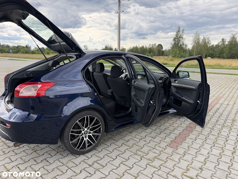 Mitsubishi Lancer 1.6 Invite - 7