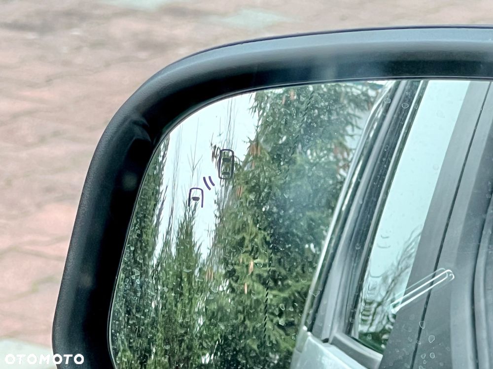 Ford Tourneo Connect 1.5 TDCi Start-Stop Titanium - 11