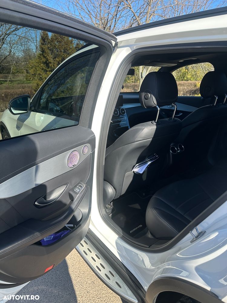 Mercedes-Benz GLC 300 d 4MATIC 9G-TRONIC - 10