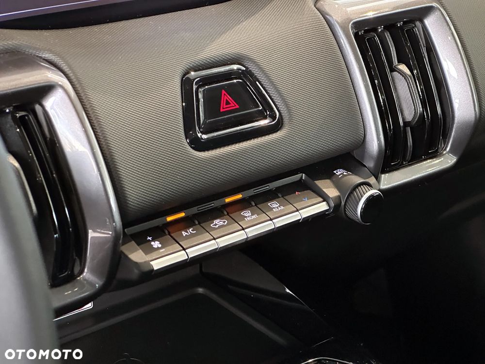 Suzuki e VITARA - 34