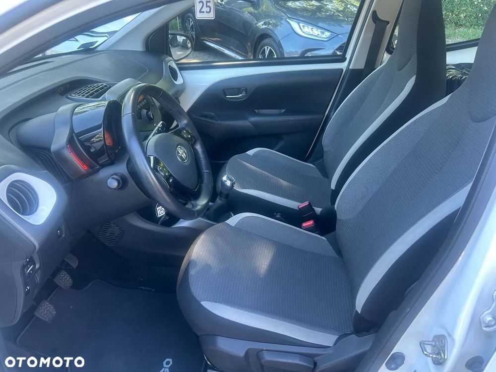 Toyota Aygo - 13