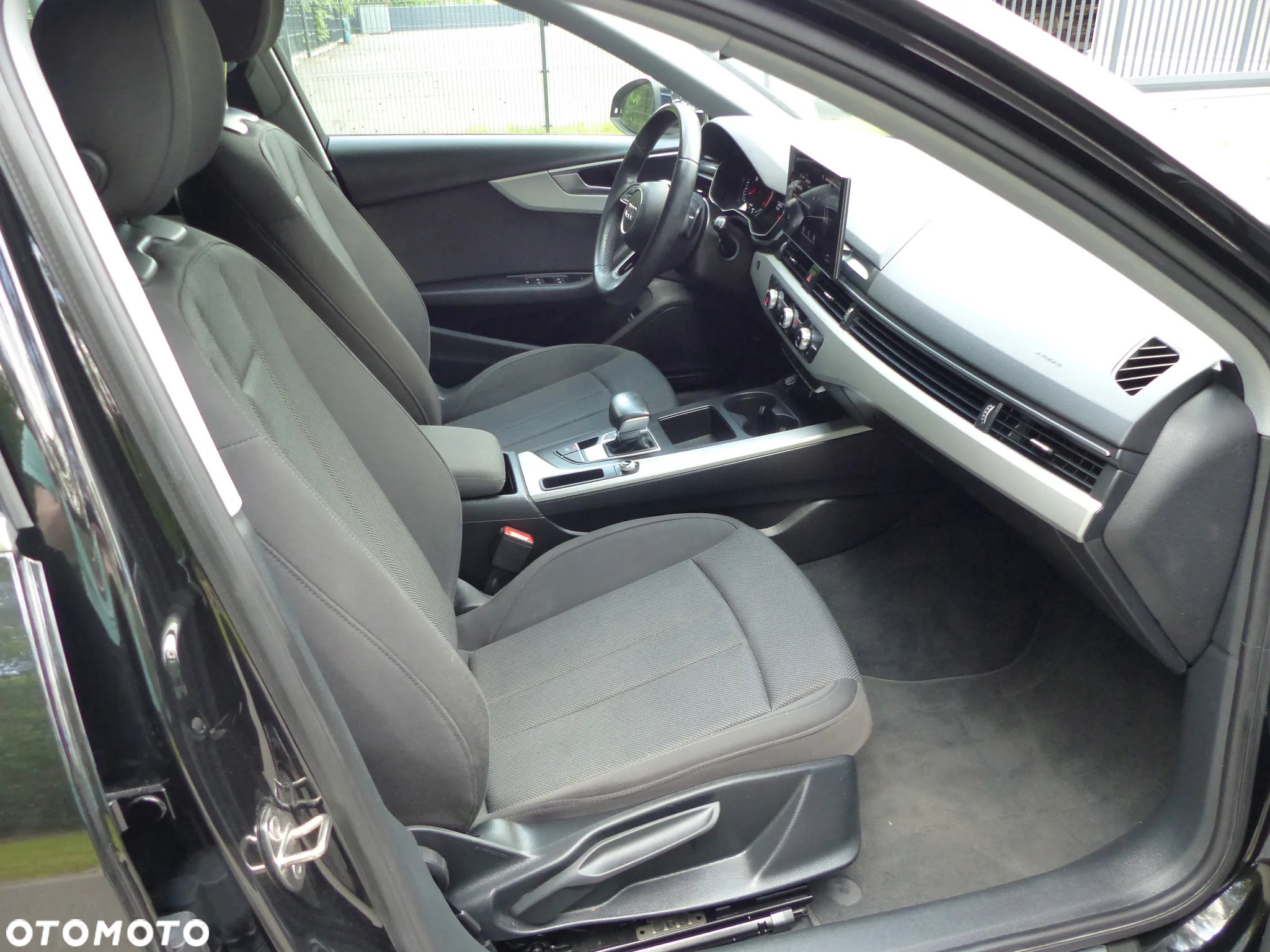 Audi A4 Avant 30 TDI S tronic - 10