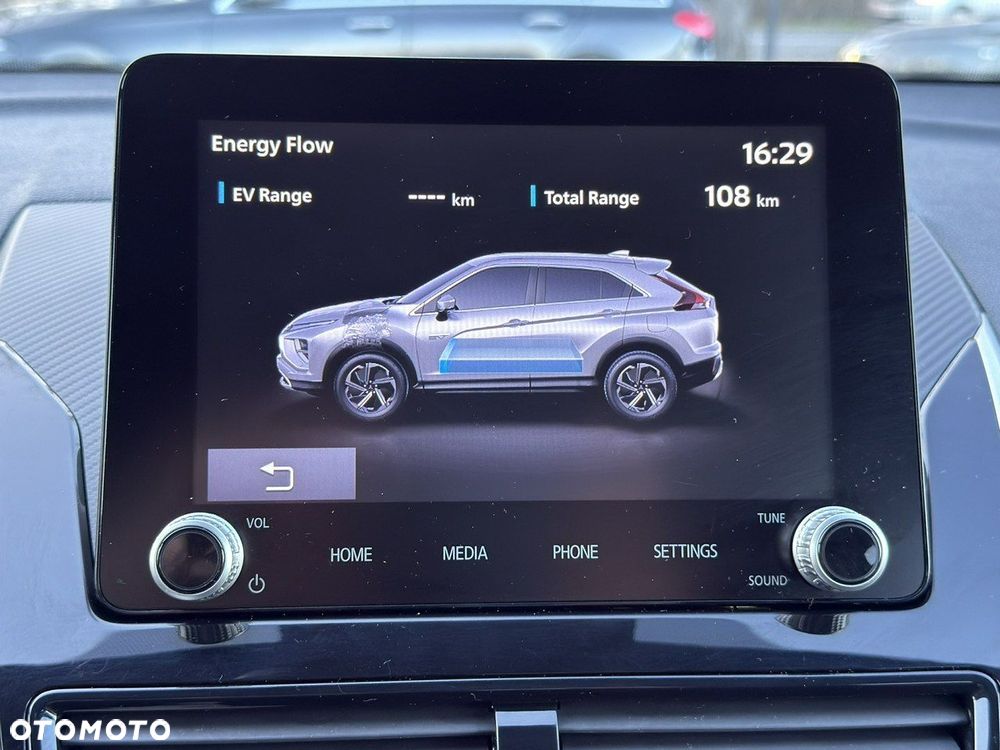 Mitsubishi Eclipse Cross - 29