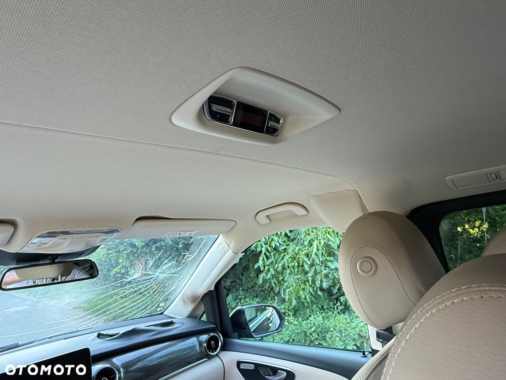Mercedes-Benz Klasa V 250 d Exclusive 9G-Tronic (d³ugi) - 17