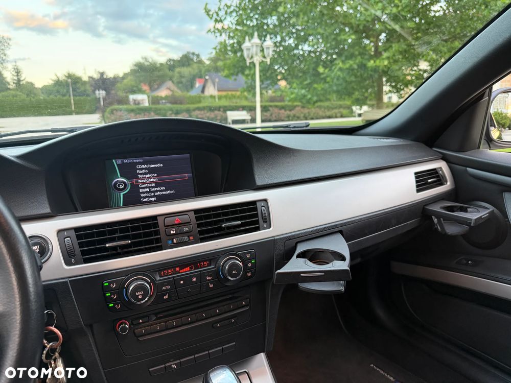 BMW Seria 3 320i - 20