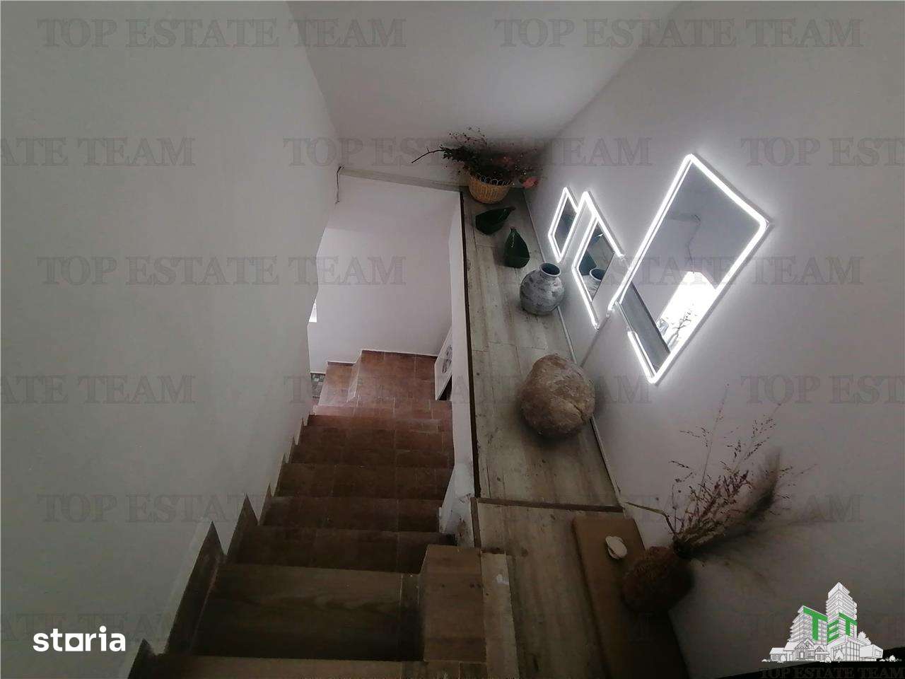 Apartament mansardabil de vanzare - Imagine principală: 5/15
