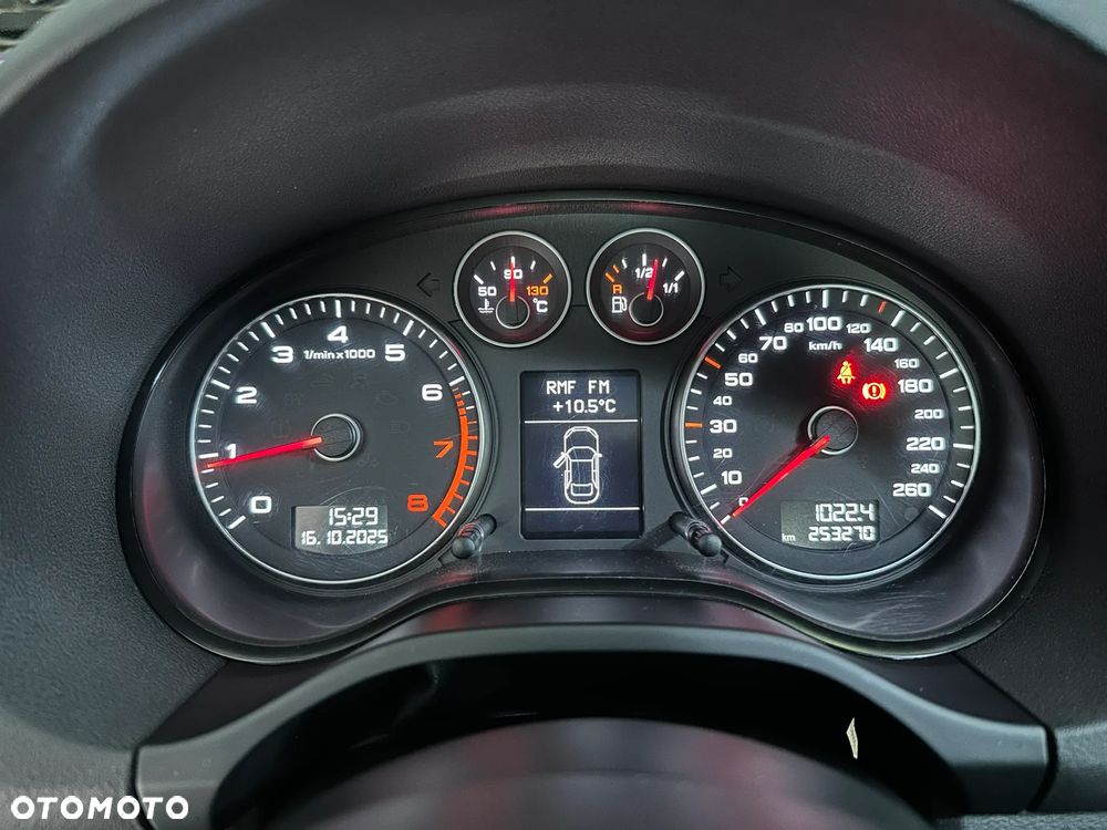 Audi A3 Sportback 1.8 TFSI S line Sportpaket (plus) - 19