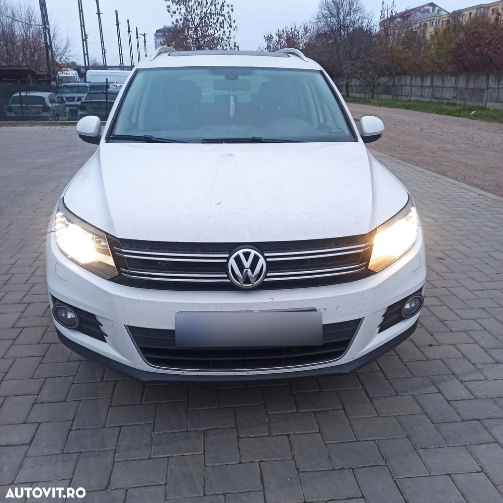 Volkswagen Tiguan 2.0 TDI DPF BlueMotion Technology Exclusive - 2