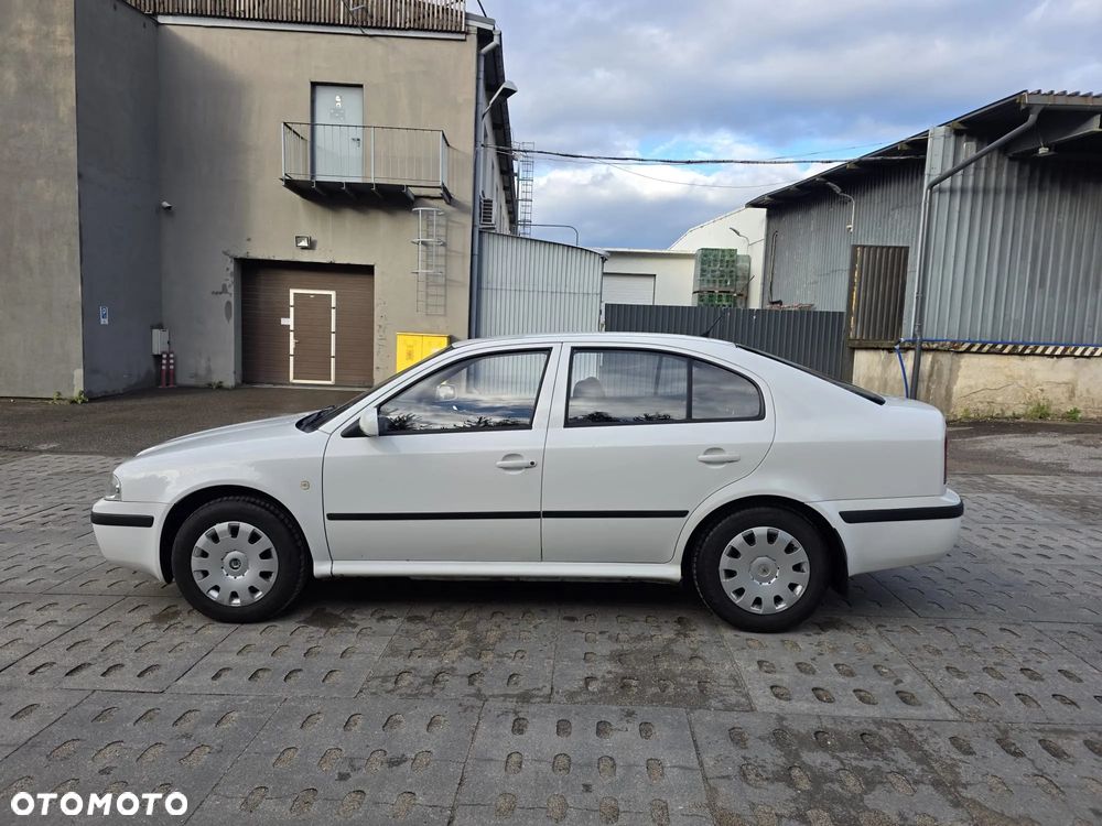 Skoda Octavia 1.4 Drive - 6