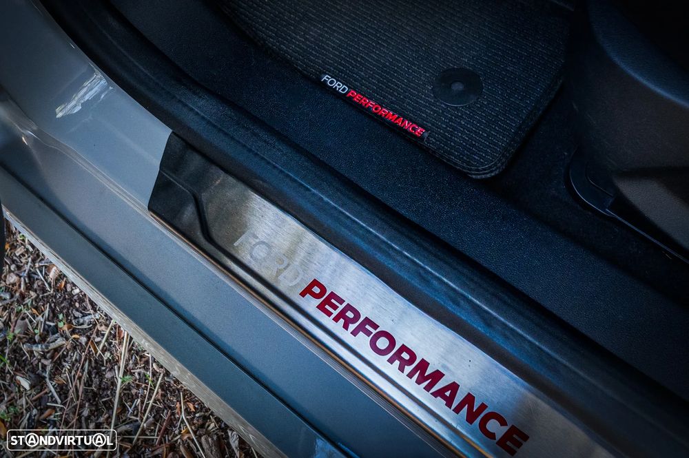 Ford Fiesta 1.5 EcoBoost ST - 13