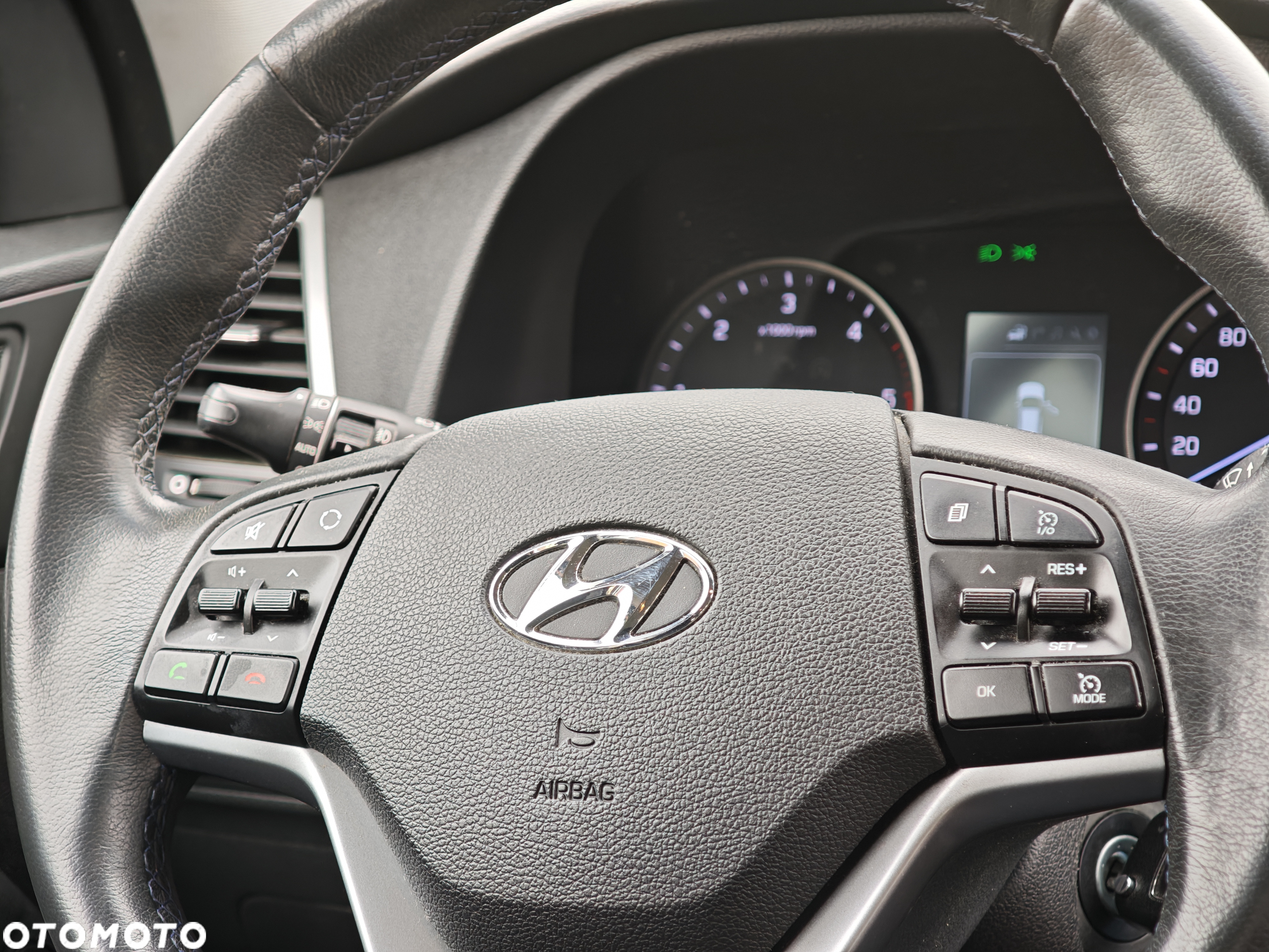 Hyundai Tucson blue 1.7 CRDi 2WD Style - 27