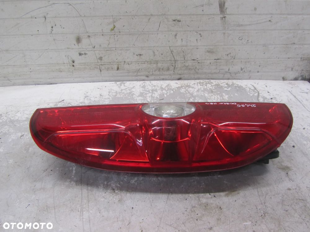 fiat doblo 11r->lampa lewy tył - 2