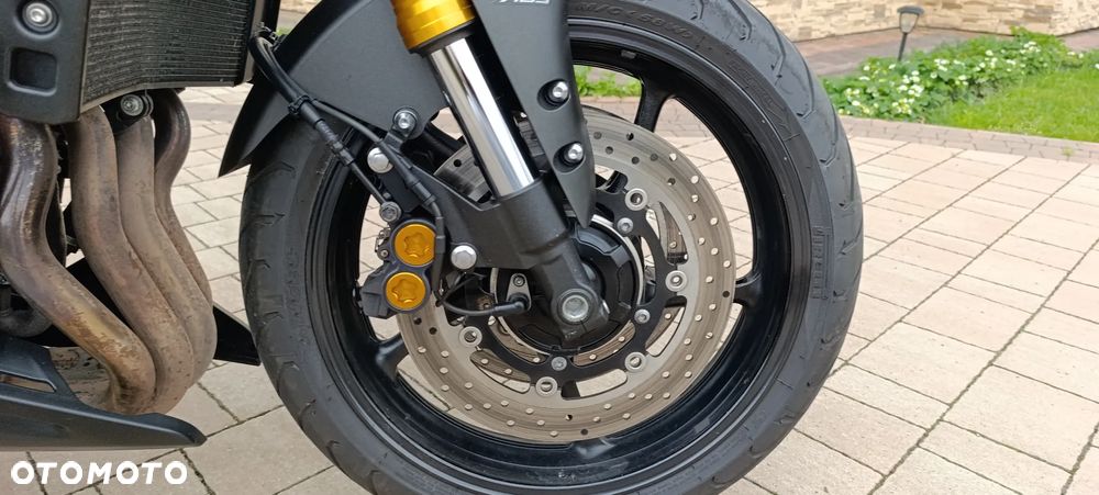 Yamaha FZ8 - 26