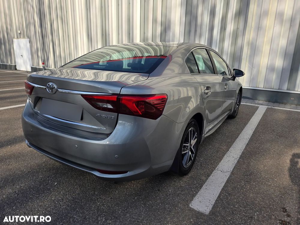 Toyota Avensis 1.8 Multidrive S Executive - 14