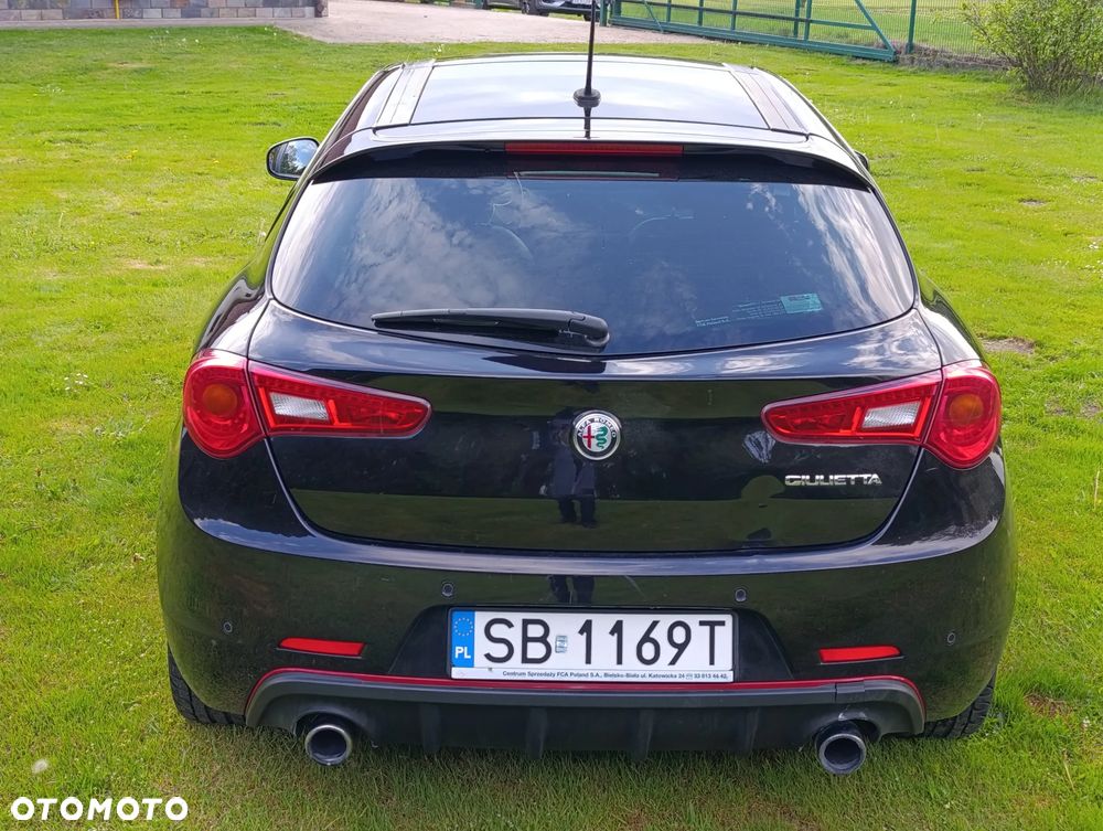 Alfa Romeo Giulietta 1750 TBi Veloce TCT - 8