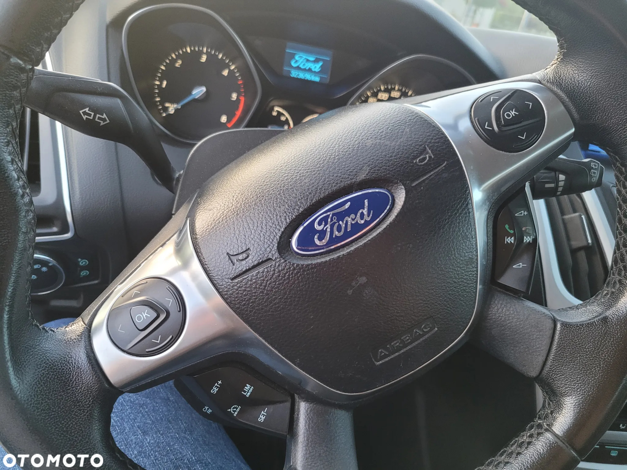 Ford Focus - 18