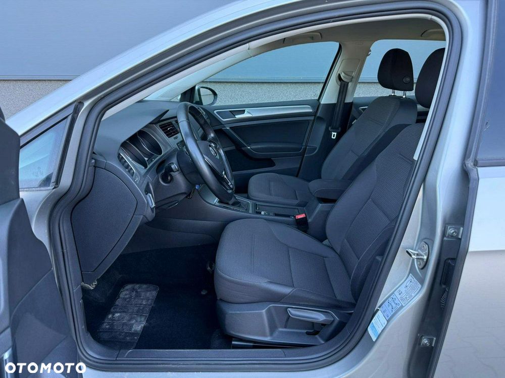 Volkswagen Golf 1.4 TSI BMT Comfortline - 10