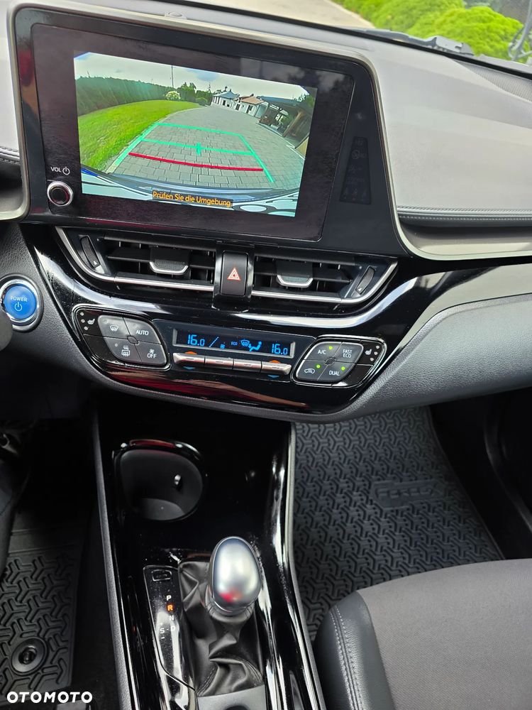 Toyota C-HR 2.0 Team Deutschland - 14