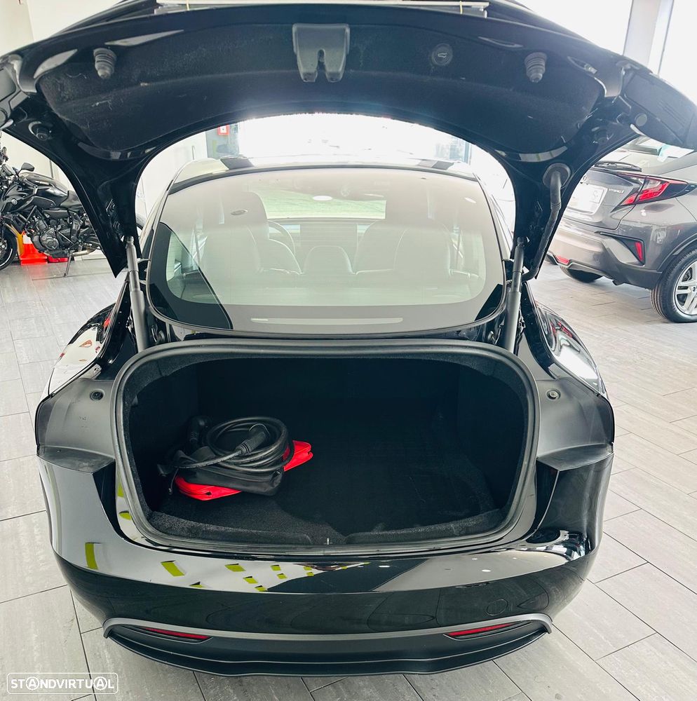 Tesla Model 3 Long-Range Dual Motor AWD - 8