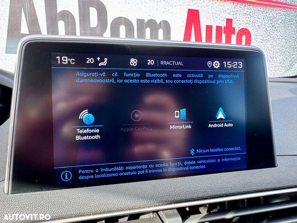Peugeot 3008 1.2 PureTech S&S EAT8 Allure - 22