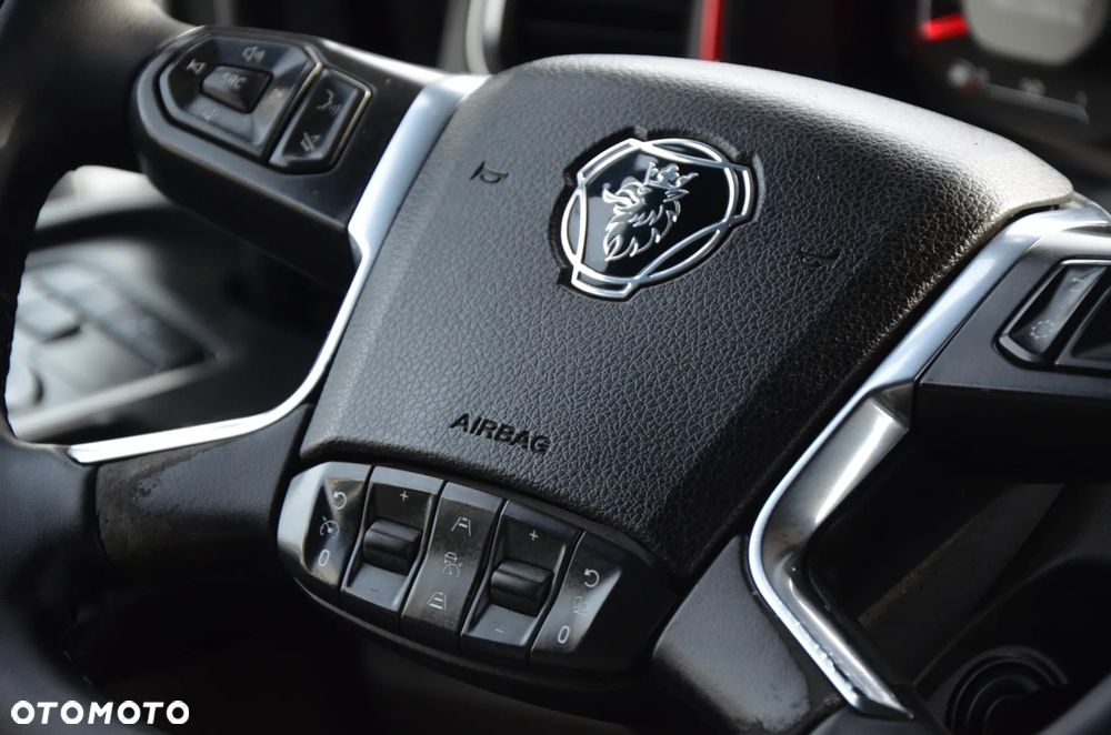 Scania R 580 / V8 / 4 PODUSZKI / KLIMA P. / NAVI /FULL LED / ACC / 7410 - 21