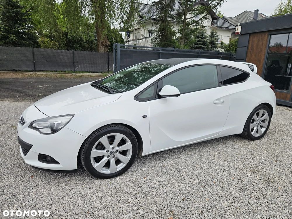 Opel Astra 1.4 Turbo - 4