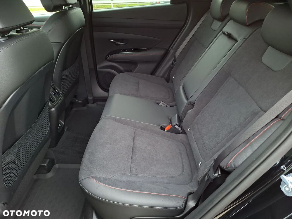 Hyundai Tucson 1.6 T-GDi N-Line 2WD DCT - 31