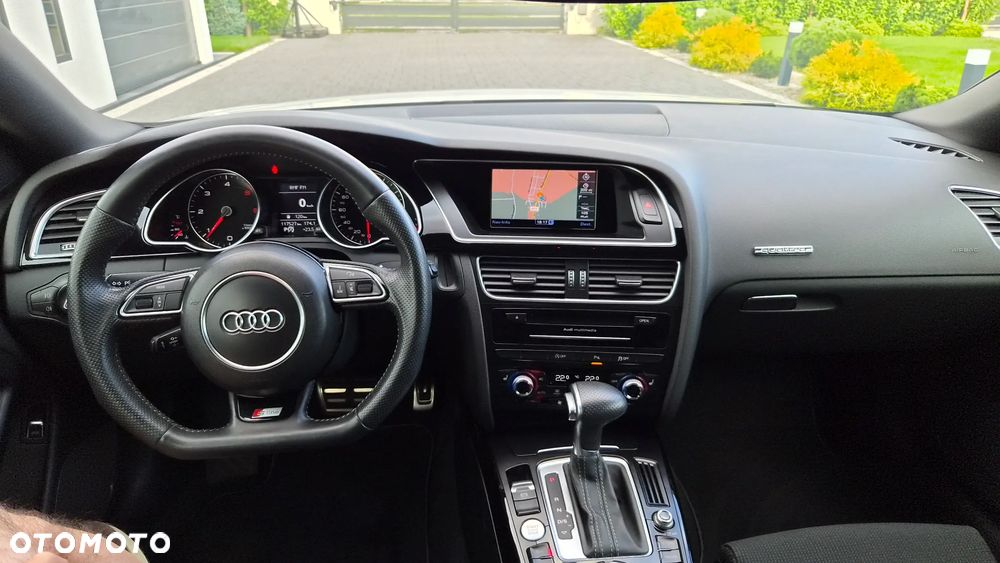 Audi A5 Coupé 2.0 TDI DPF quattro S tronic - 13