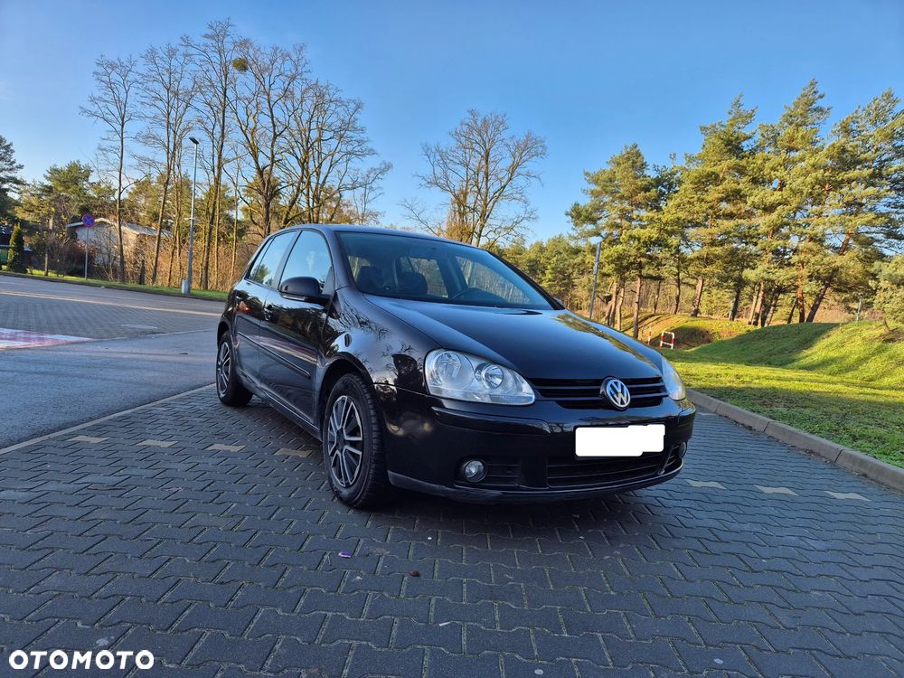 Volkswagen Golf 2.0 FSI Comfortline - 2