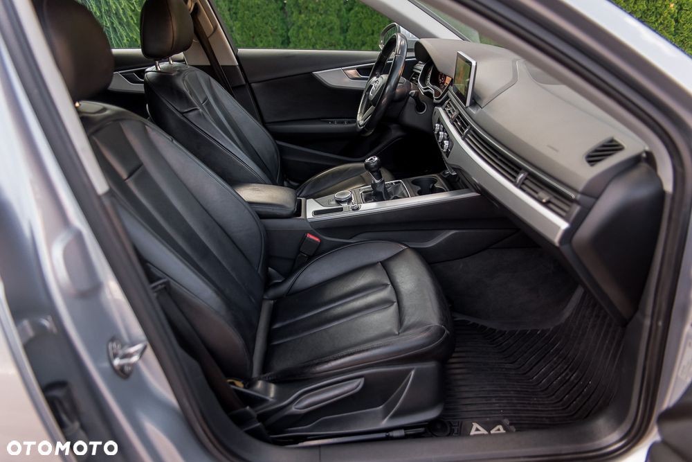 Audi A4 Avant 2.0 TDI design - 23