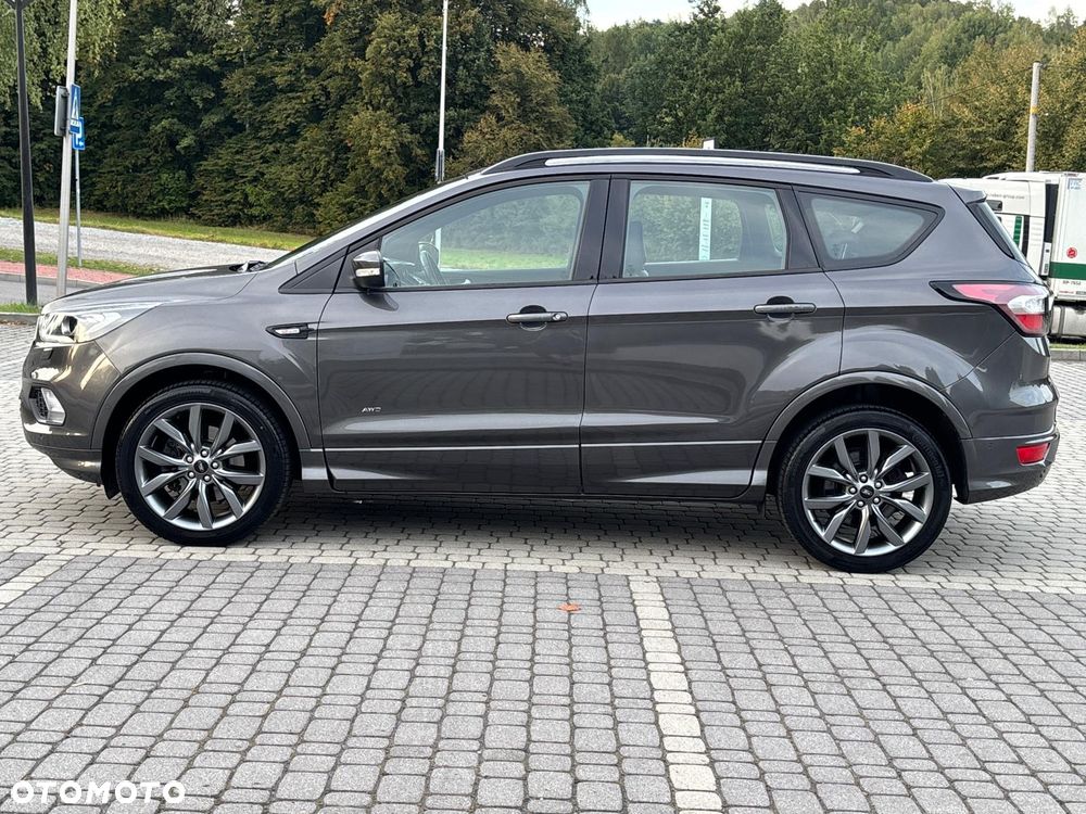 Ford Kuga 2.0 TDCi 4x4 ST-Line - 5