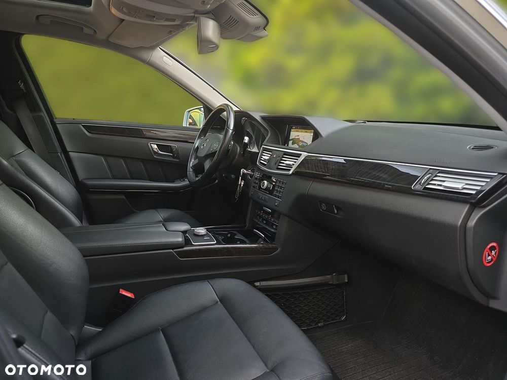 Mercedes-Benz Klasa E 350 CDI BlueEff Avantgarde - 26