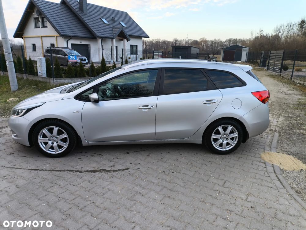 Kia Ceed 1.6 CRDi L - 3