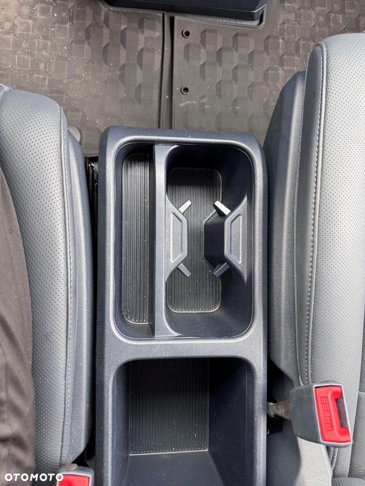 Kia PV5 - 15