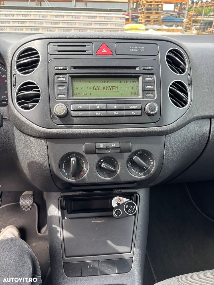 Volkswagen Golf 1.4 - 11