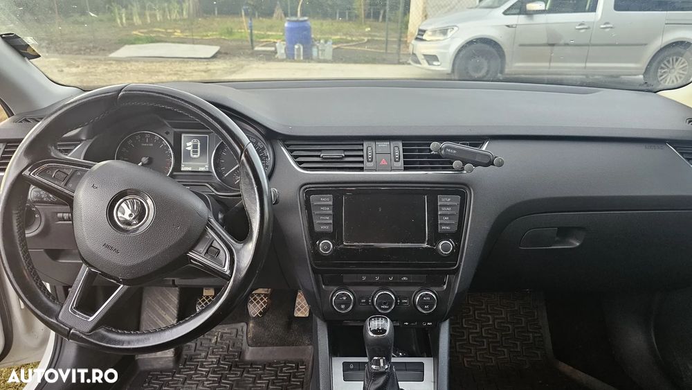 Skoda Octavia - 4