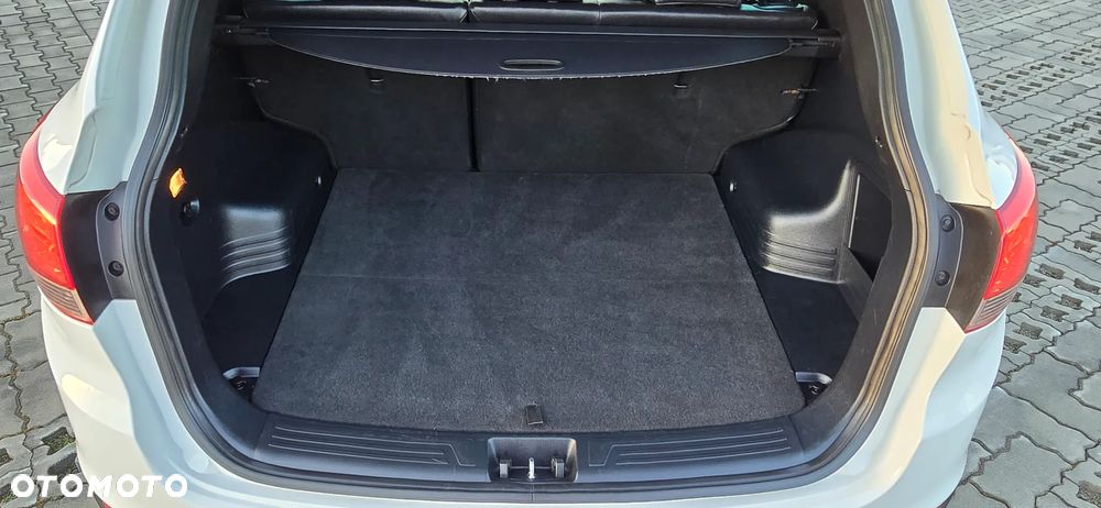 Hyundai ix35 2.0 CRDi 4WD Automatik Premium - 25