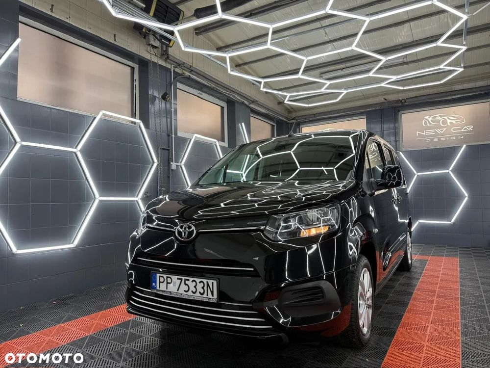Toyota Proace City Verso 1.5 D-4D Family - 4