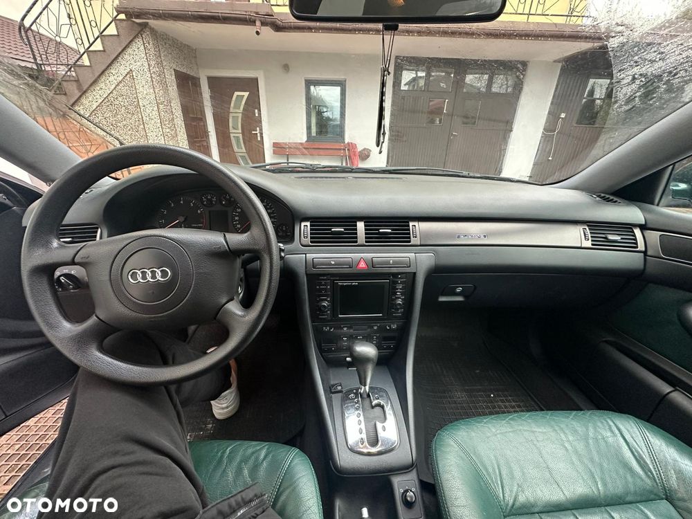 Audi A6 Avant - 3